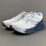 ساکونی رانینگ Saucony TRIUMPH 22 - Image 2