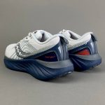 ساکونی رانینگ Saucony TRIUMPH 22 - Image 5