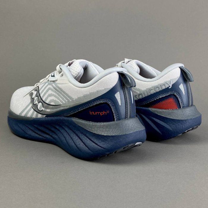 ساکونی رانینگ Saucony TRIUMPH 22 - Image 5